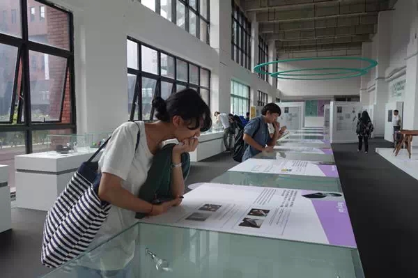 广美附中AIP师生赴深圳第一届深港设计双年展
