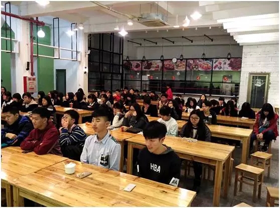 AIP高一高二主题年级会